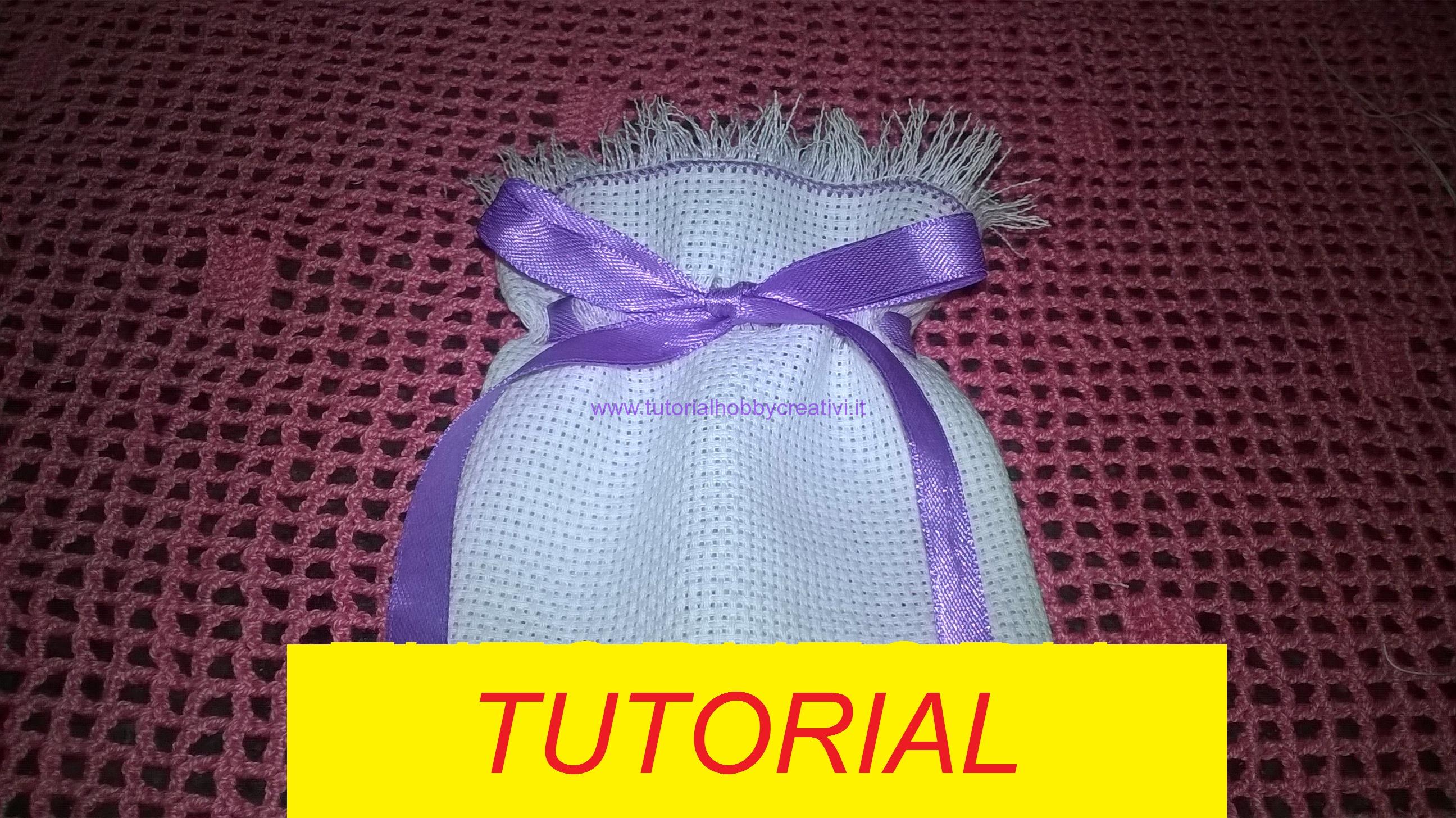 Tutorial Per Realizzare Un Sacchettino In Tela Aida Con Frange E Passanastro Portaconfetti Tutorial Punto Croce Uncinetto Cucito