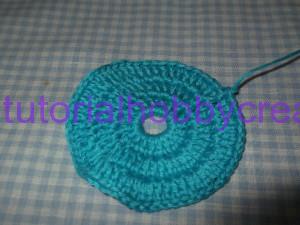 Tutorial mini cappellino con pon-pon portaconfetti (11)