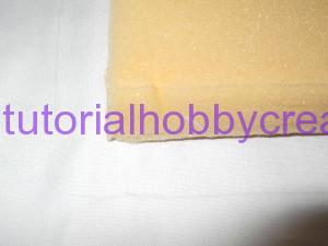 tutorial per realizzare un cuscino portafedi a filet modello ostrica con perle (6)