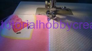 Tutorial per realizzare un sacchetto asilo con inserto in tela aida da ricamare a punto croce (7)